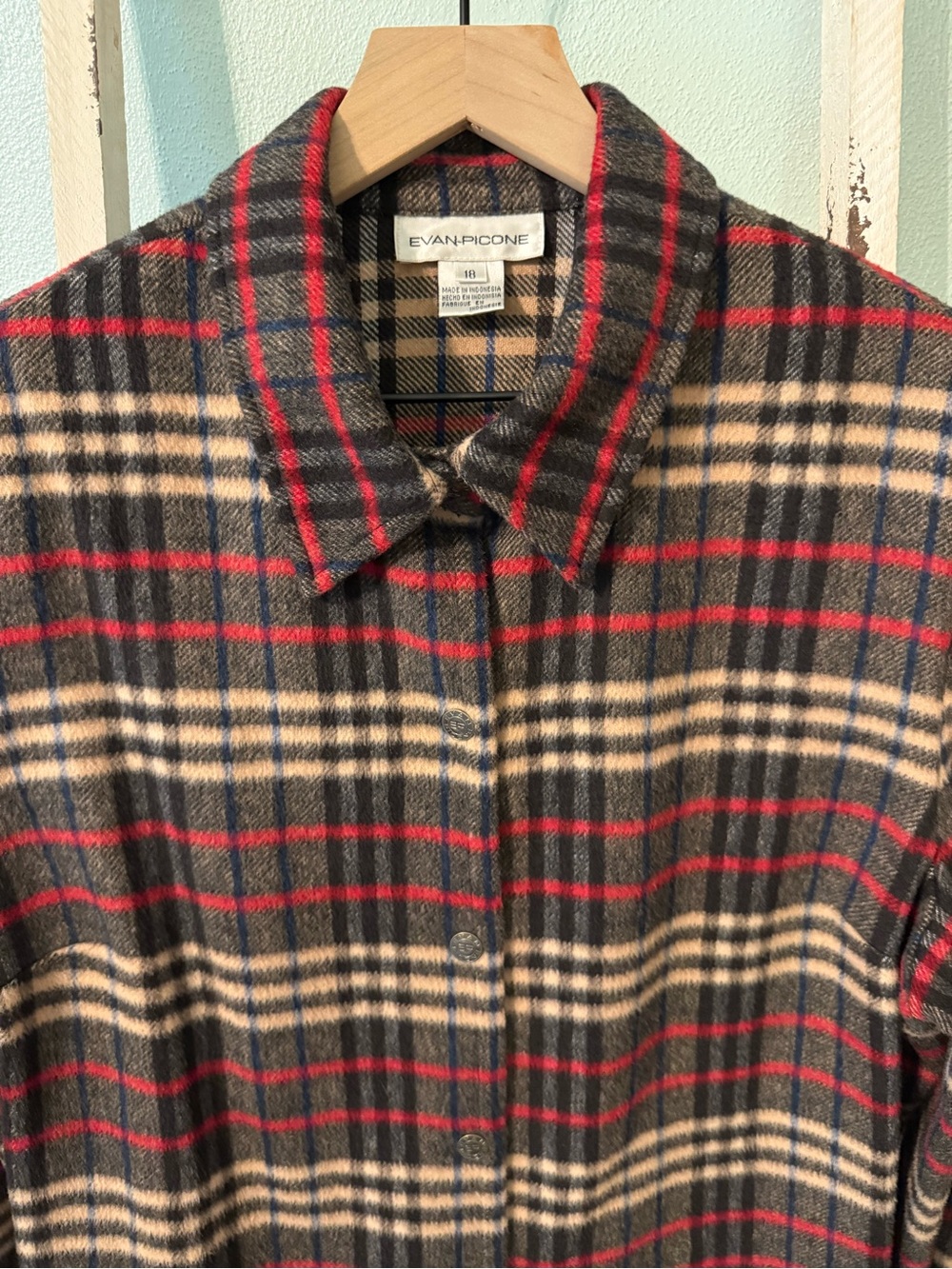 Vintage Evan Picone Plaid Button-Front Wool Jacket Black Beige Red Navy Tartan - Picture 2 of 10